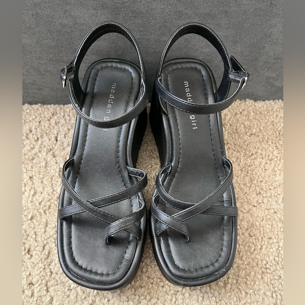 Madden Girl Vaultt Platform Wedge Sandals Black Size 7